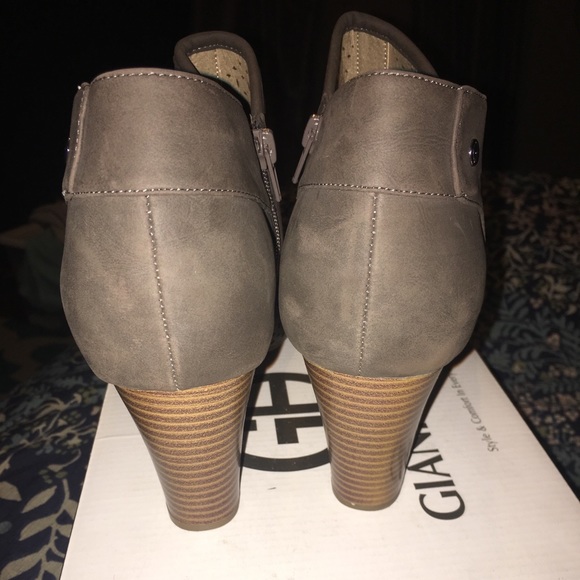 Giani Bernini booties - Picture 5 of 8